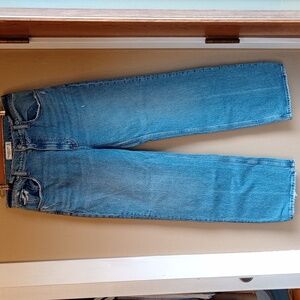 Abercrombie Relaxed 90's High Rise medium Wash Denim Distressed Straight Size 30